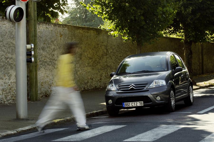  Citroen C3 2006 года  (фото 7 из 44)